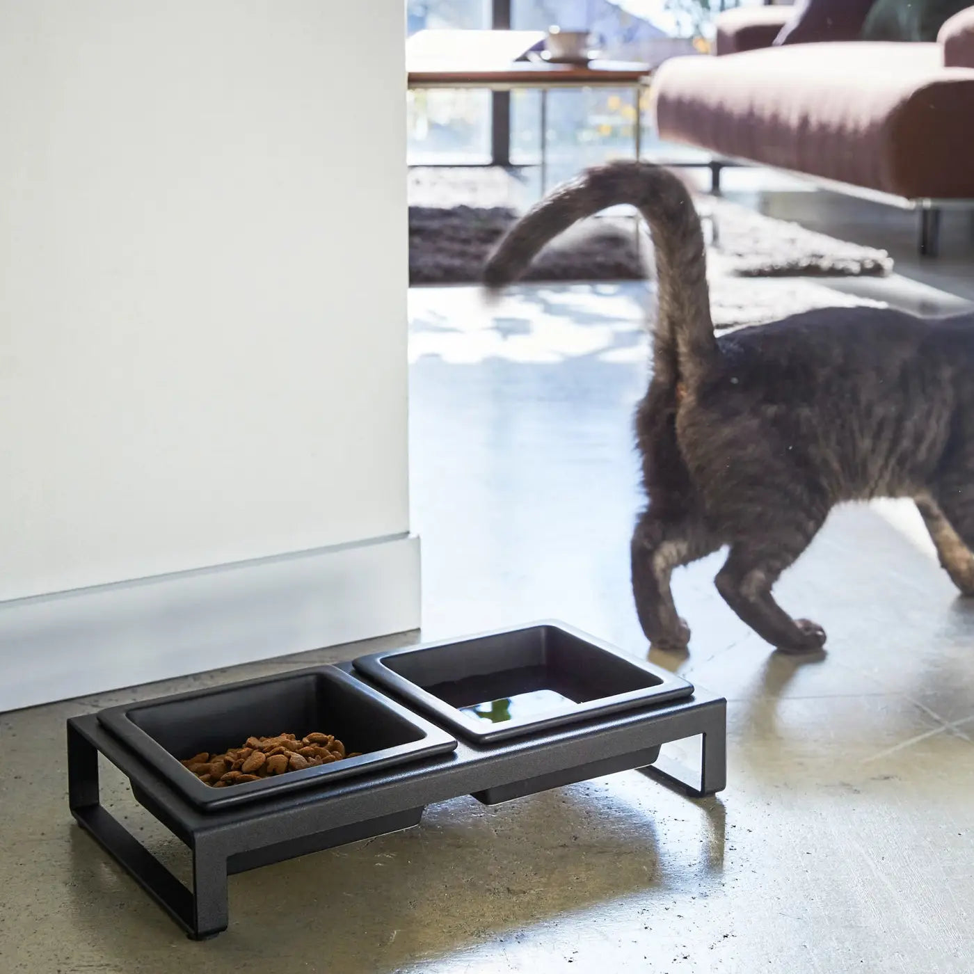 Black Tower Pet Food Bowl, Short