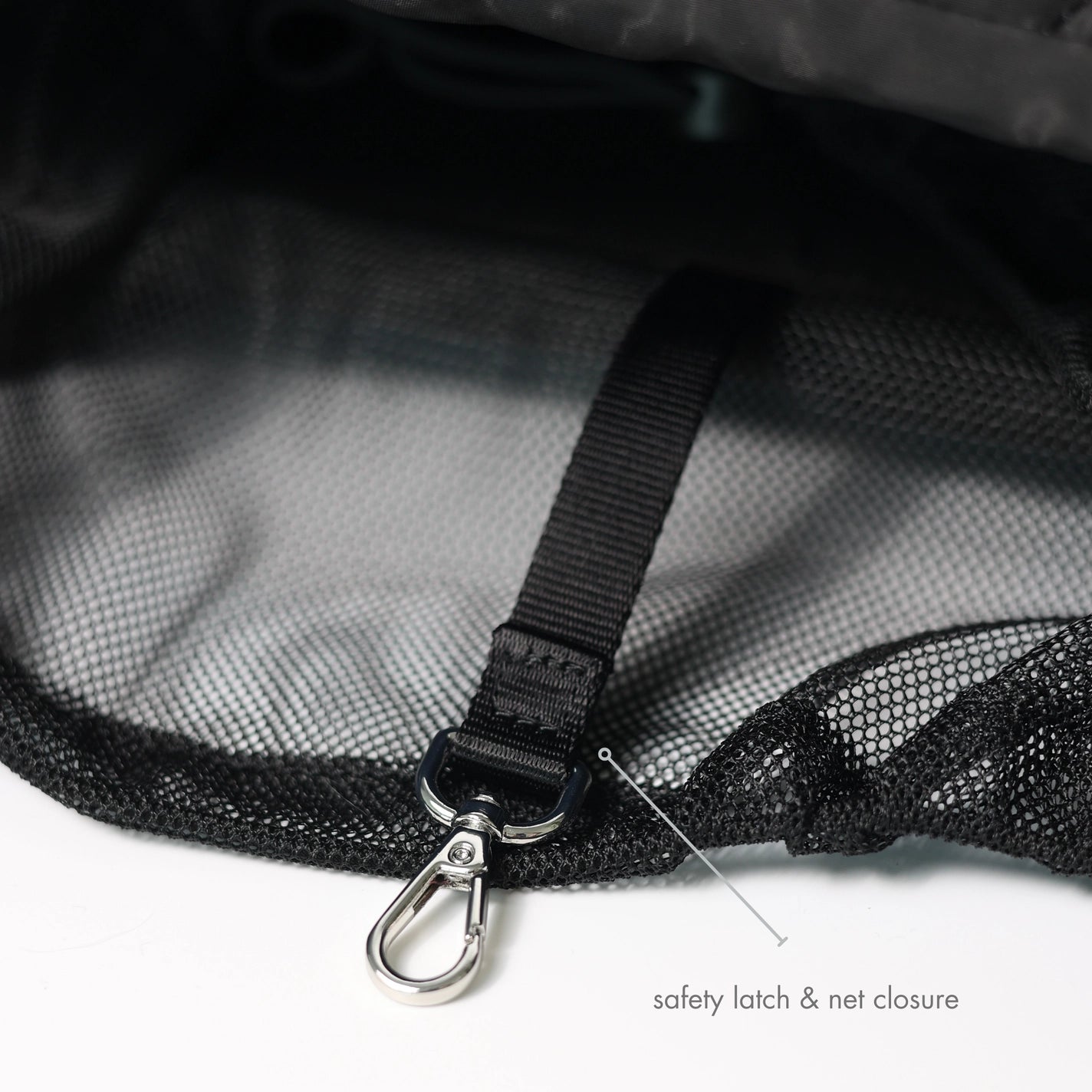 Cloud Crossbody Pet Carrier, Black