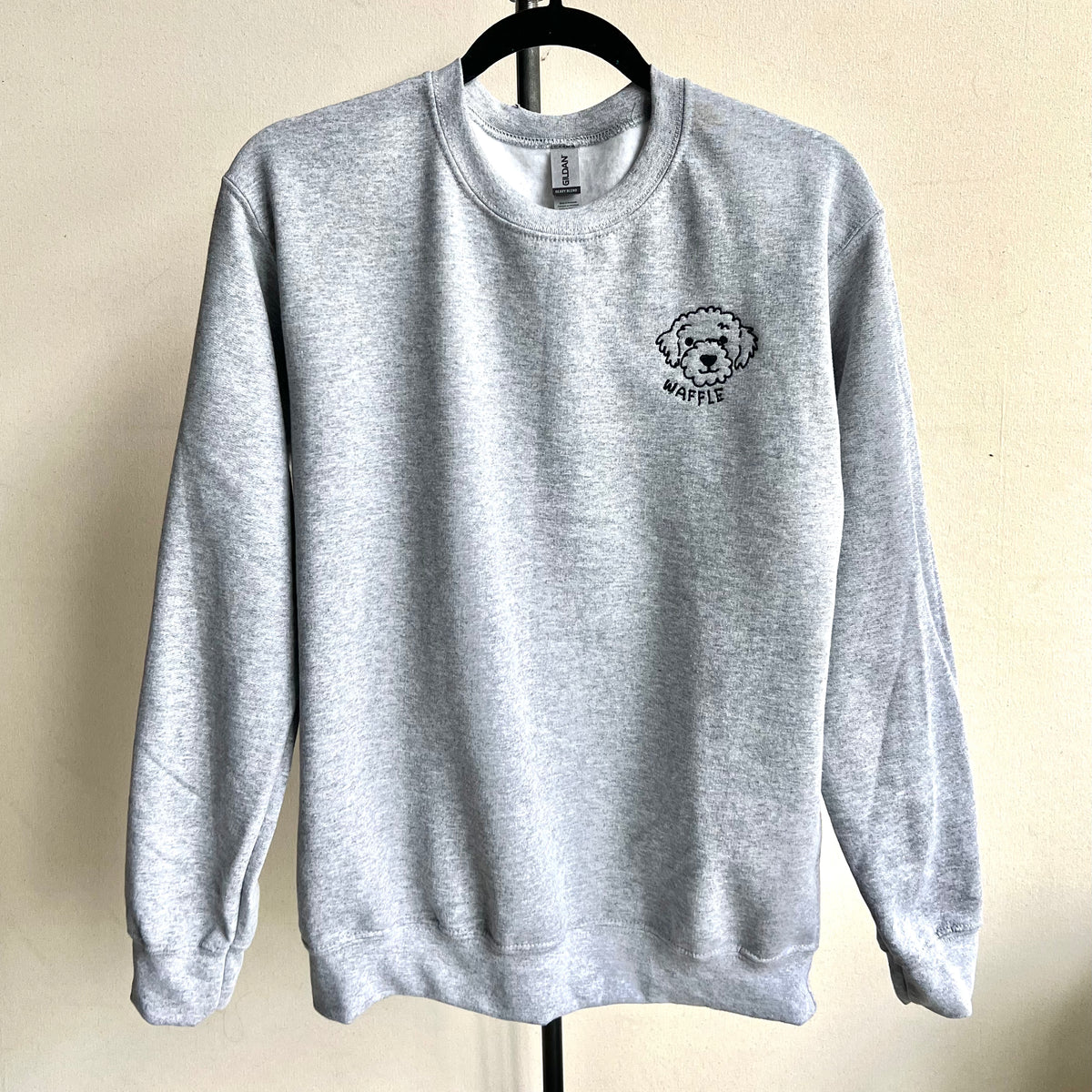 【GRAY】Rope embroidered sweatshirt IMG_4980.heic?crop=center&