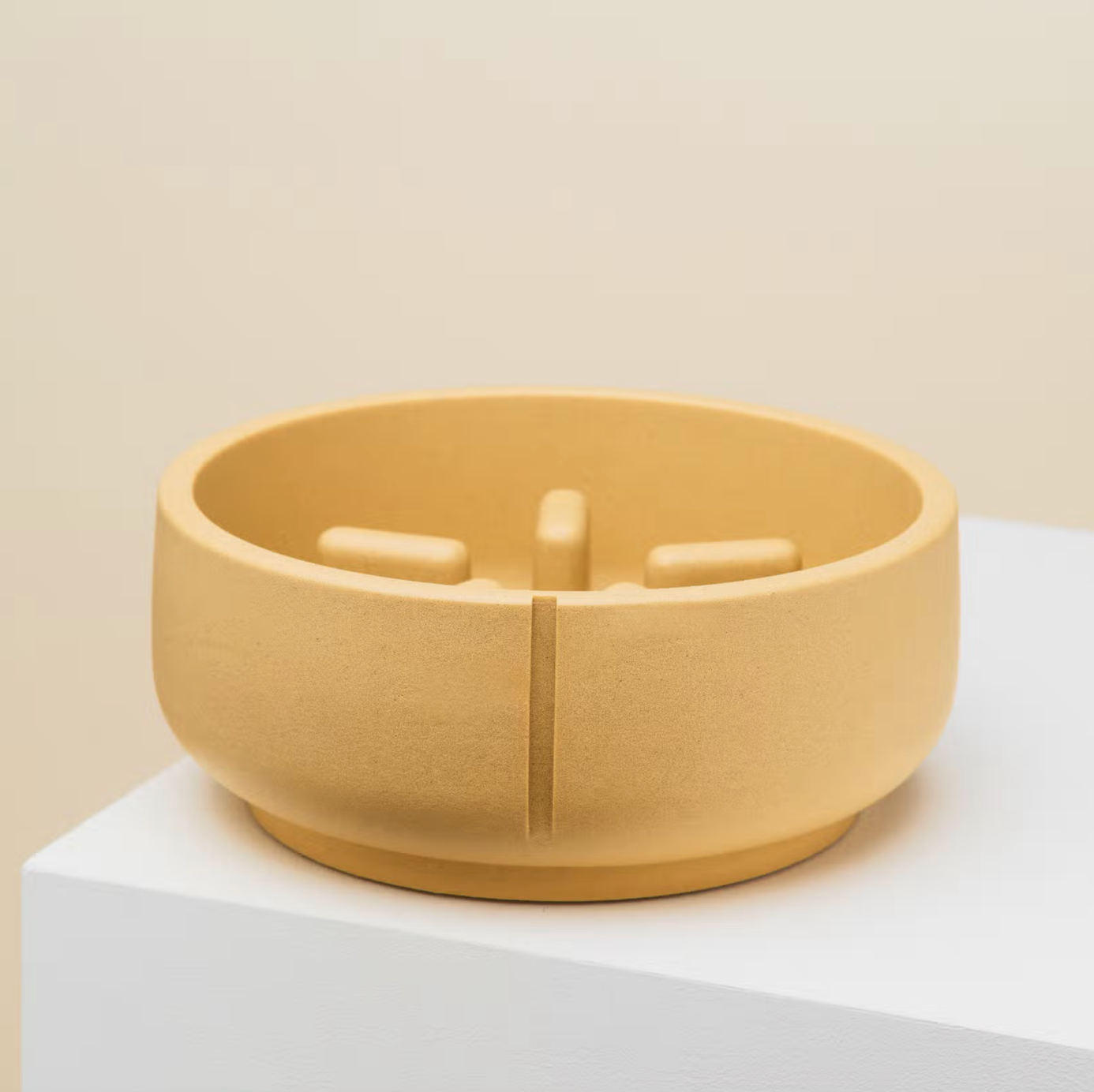 Slow Feeder Beige, 3 sizes