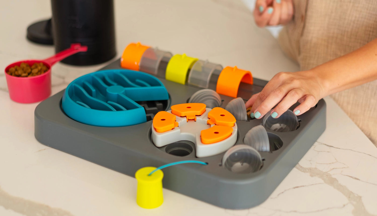 Flip'n Slide Puzzler, Large Dog Puzzle