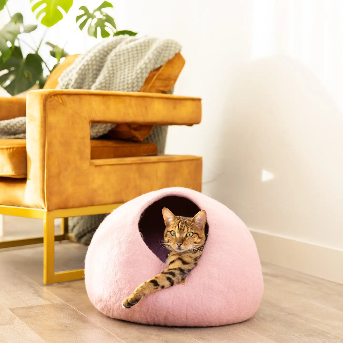 Felted Wool Cat Cave Bed - Pink