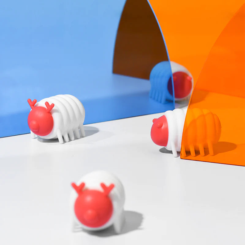 Little Snow Monster Automatic Cat Toy