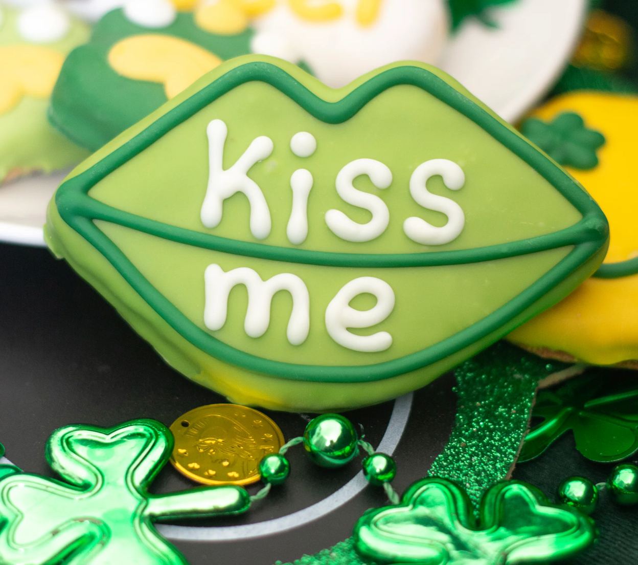 Kiss Me Lips Cookie