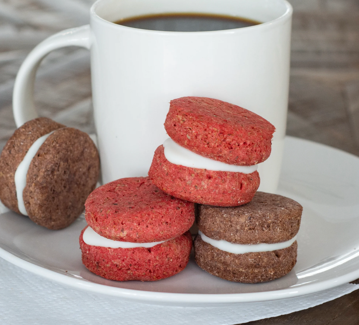 Macaroon Dog Cookie